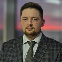 Евгений Иванов