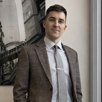 Евгений Карабонцев