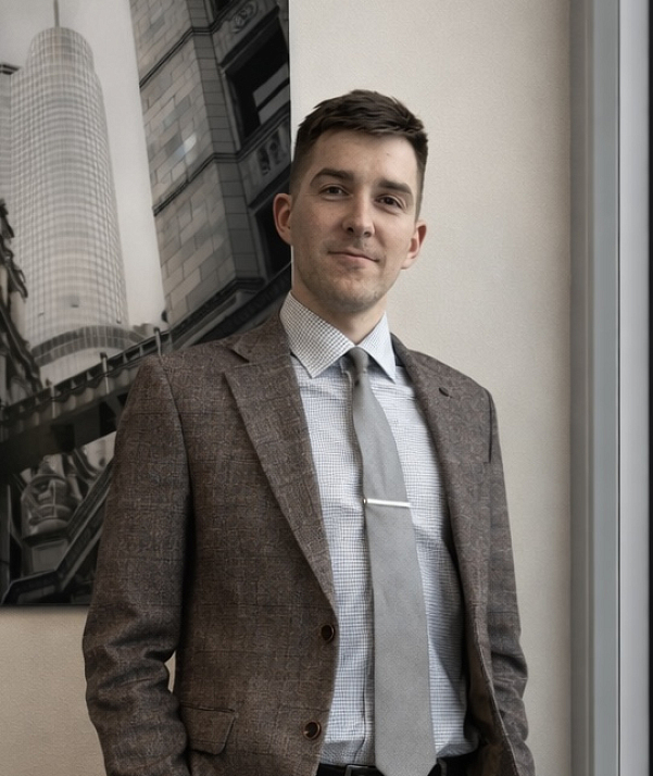 Евгений Карабонцев